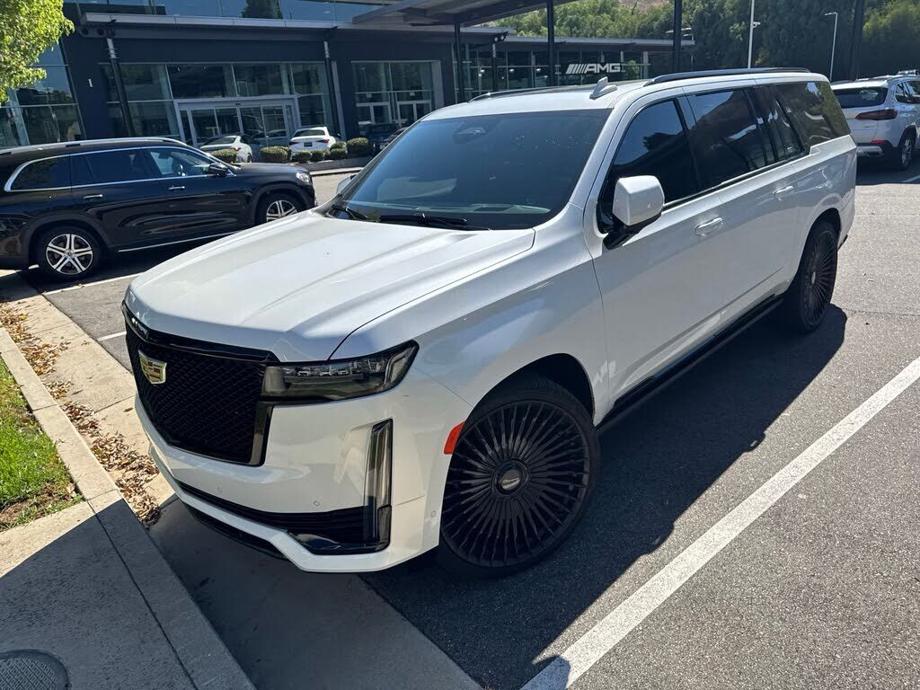 2024 CADILLAC Escalade ESV