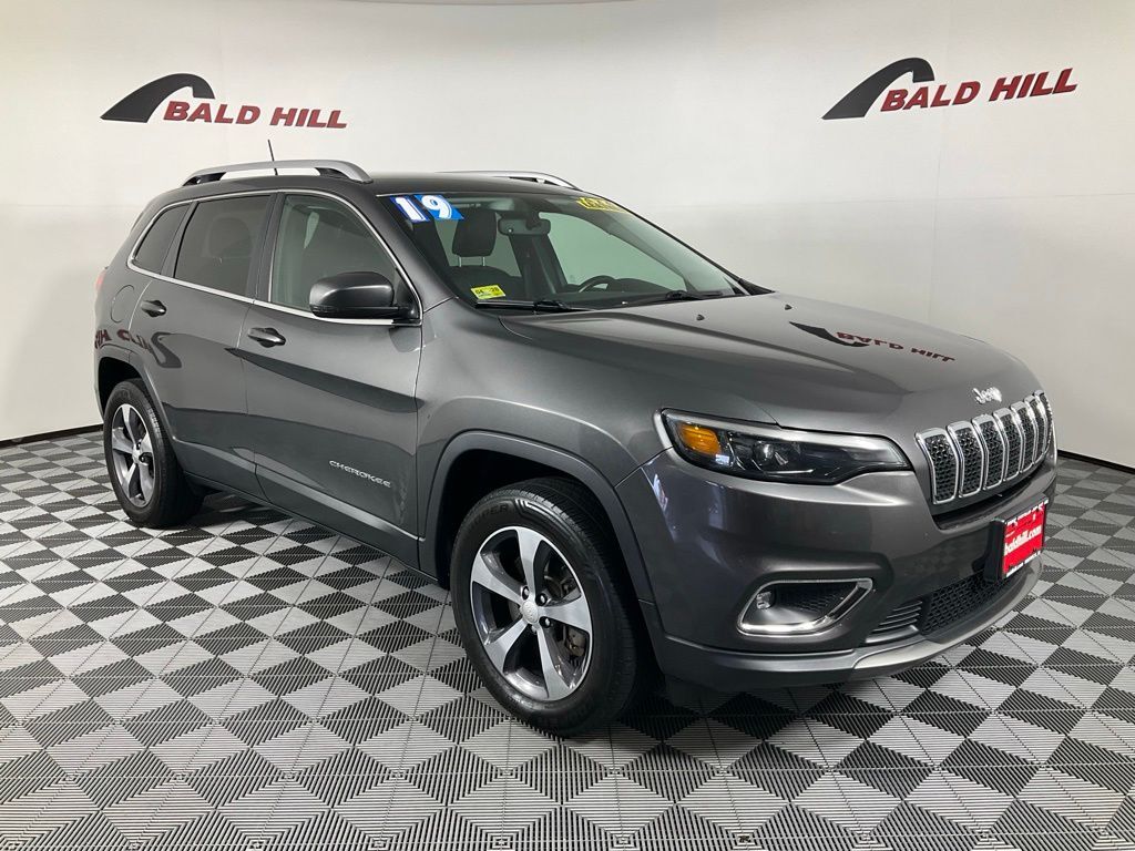 2019 JEEP Cherokee