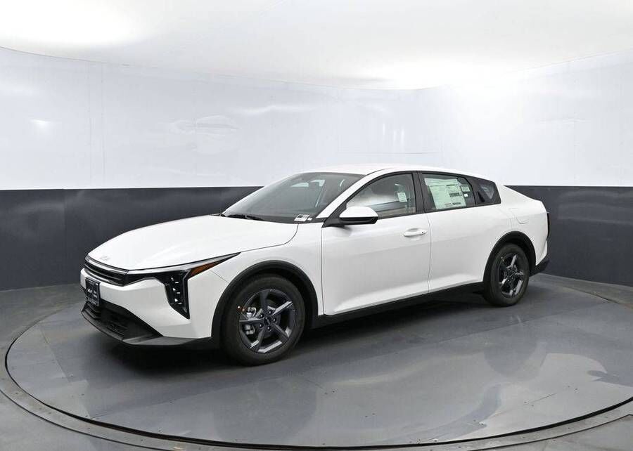 2026 KIA K4