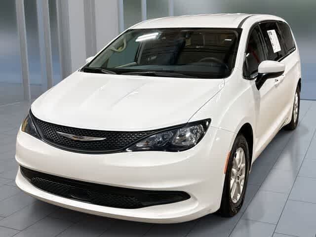 2023 CHRYSLER Voyager