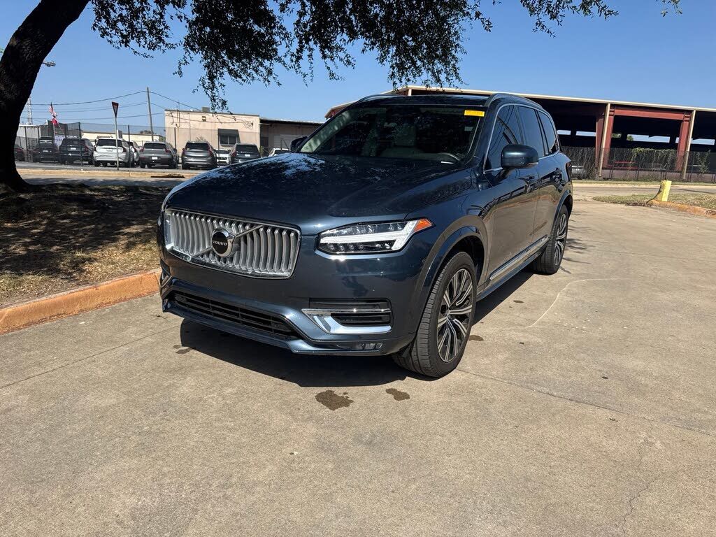 2025 VOLVO XC90