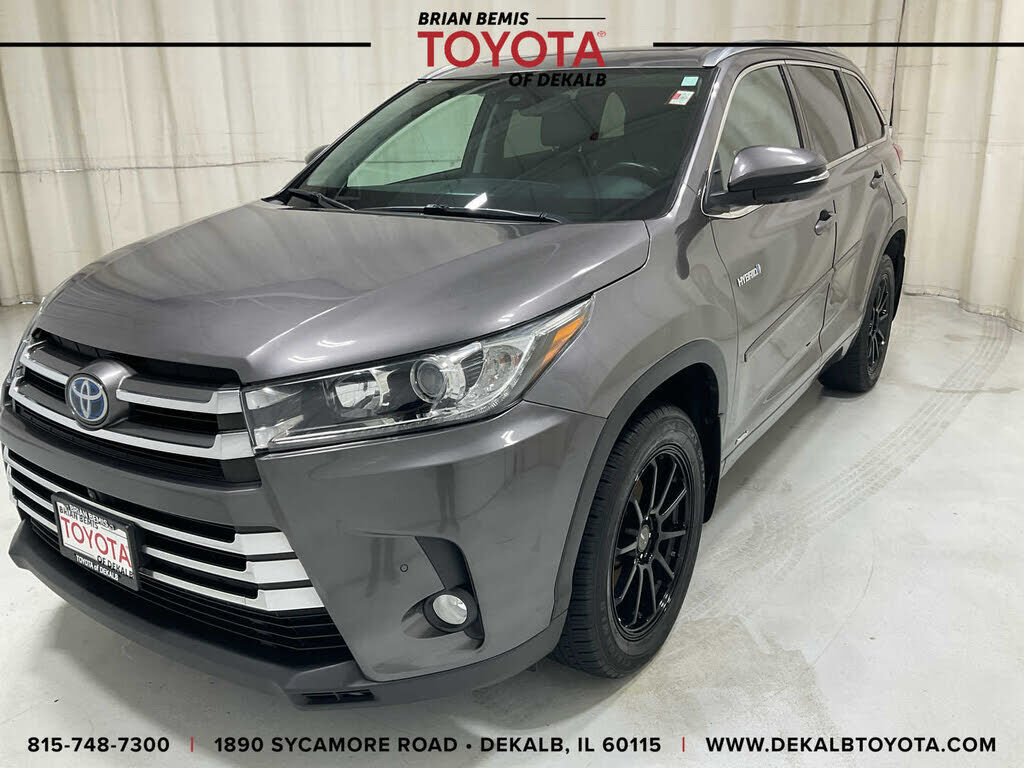 2017 TOYOTA Highlander