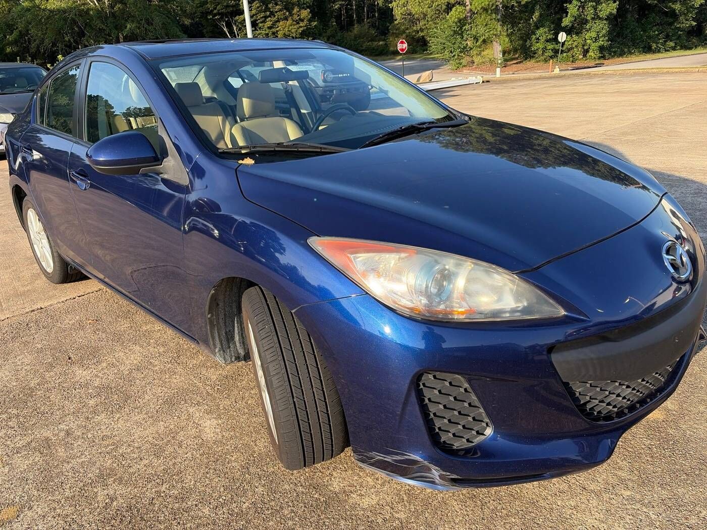 2012 MAZDA Mazda3