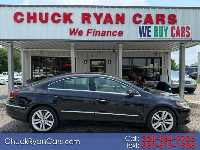 2013 VOLKSWAGEN Passat