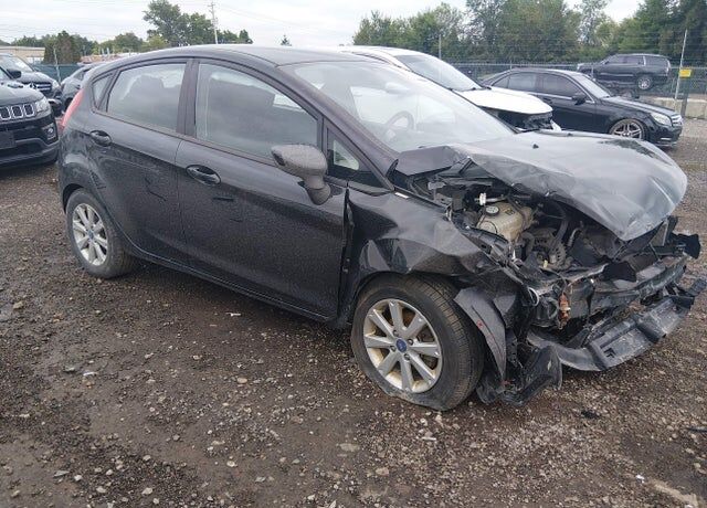2011 FORD Fiesta
