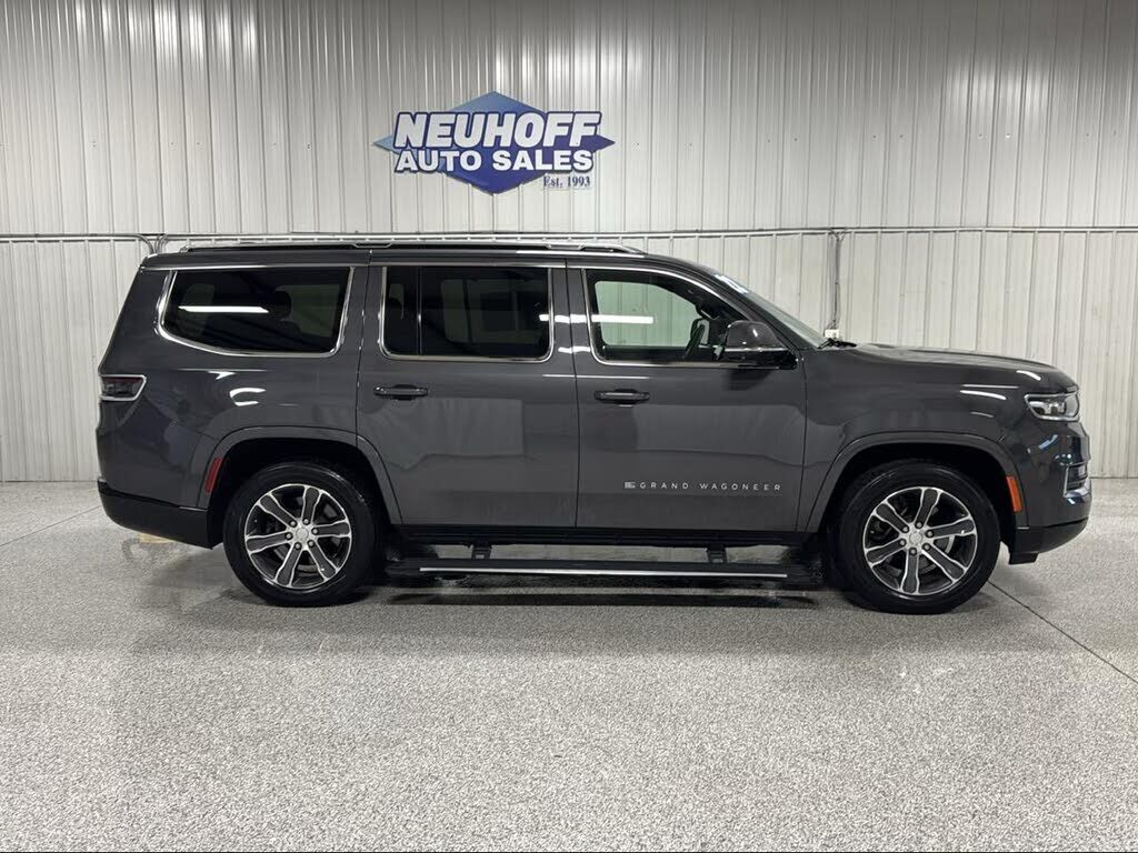 2022 JEEP Grand Wagoneer