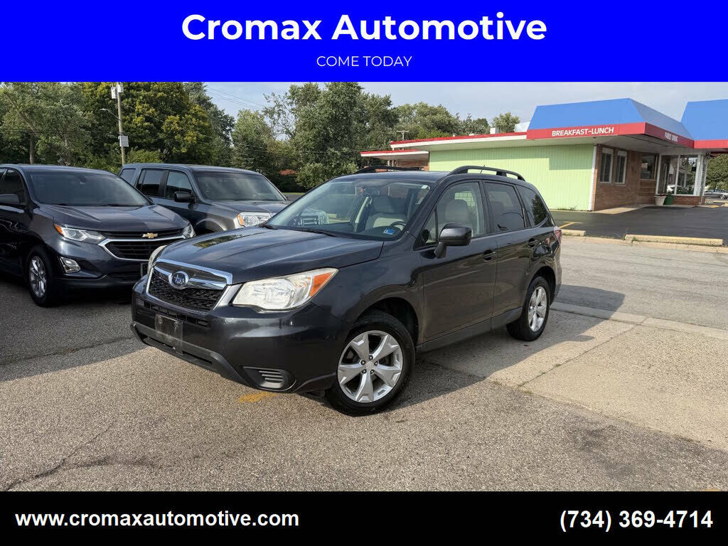 2014 SUBARU Forester