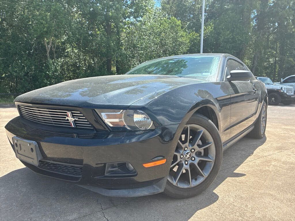 2011 FORD Mustang