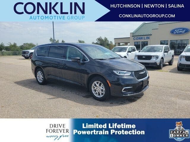 2023 CHRYSLER Pacifica
