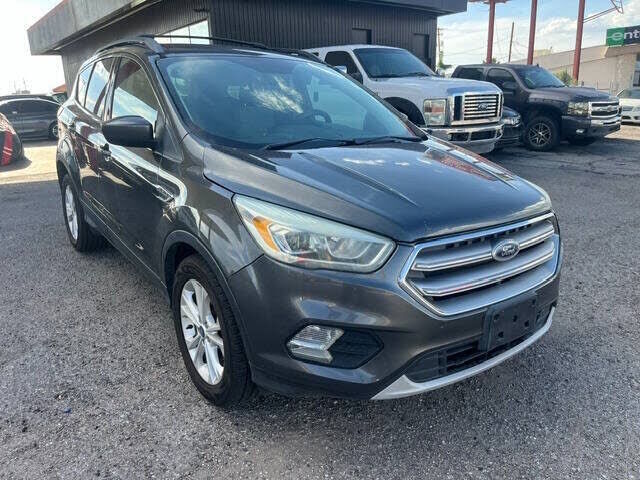 2017 FORD Escape