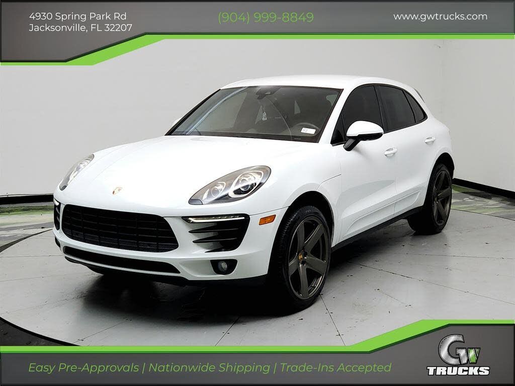 2018 PORSCHE Macan