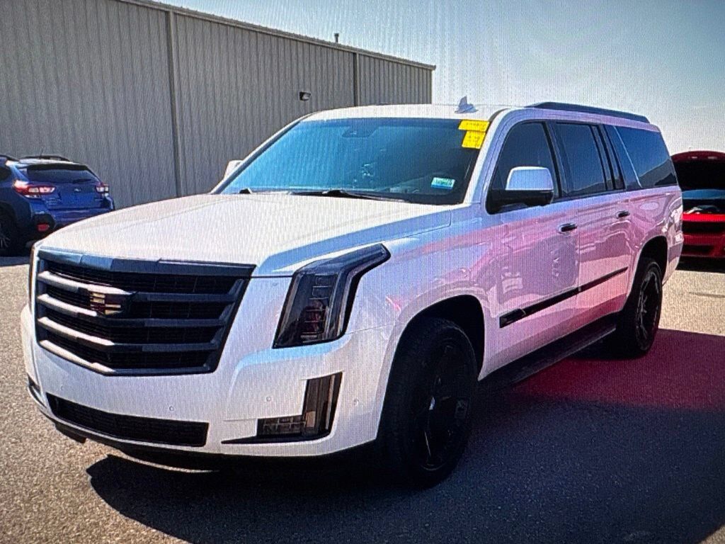 2018 CADILLAC Escalade ESV