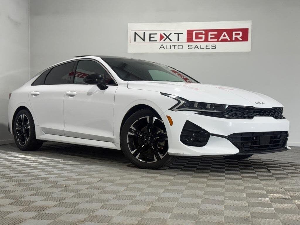 2022 KIA K5