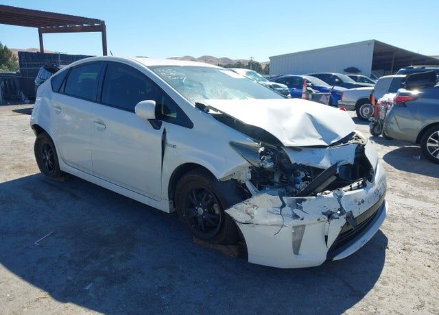 2015 TOYOTA PRIUS
