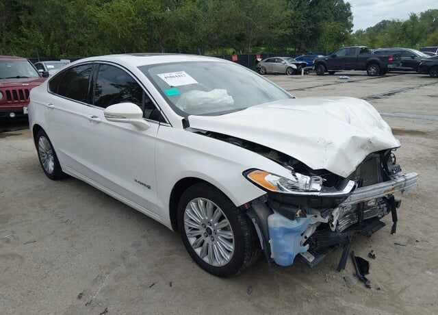 2015 FORD Fusion