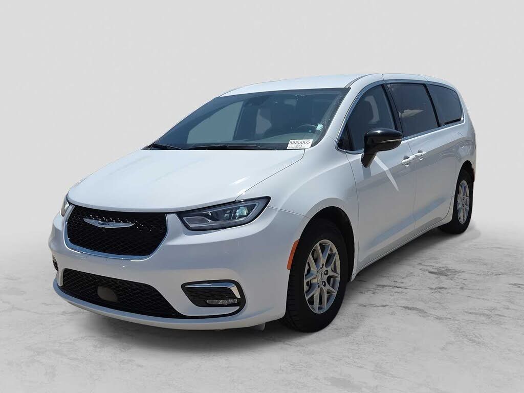 2025 CHRYSLER Pacifica