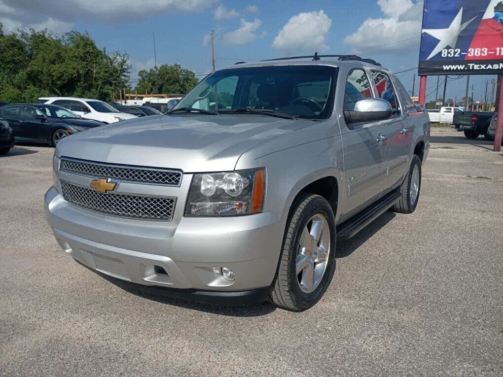 2013 CHEVROLET Avalanche
