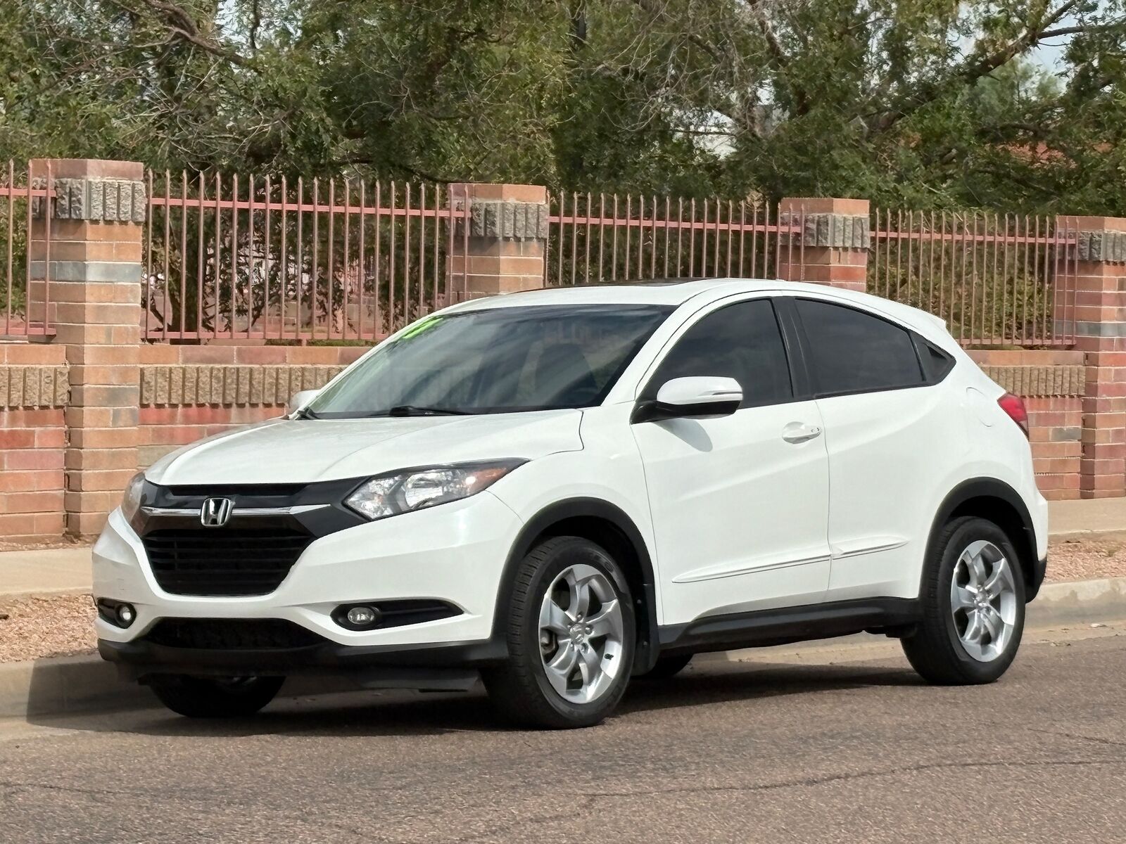 2017 HONDA HR-V