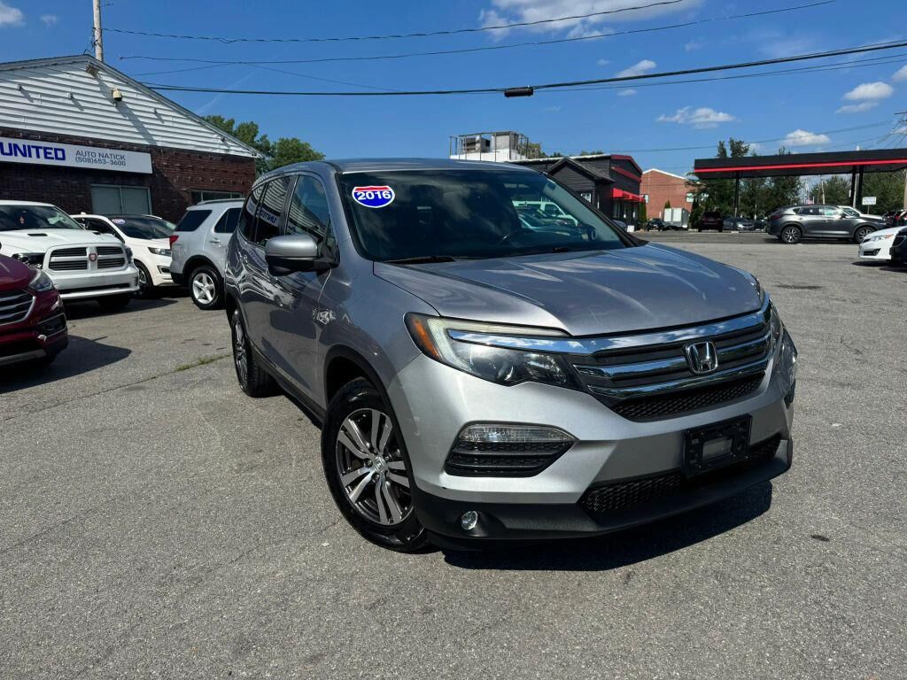 2016 HONDA Pilot