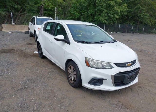 2017 CHEVROLET Sonic