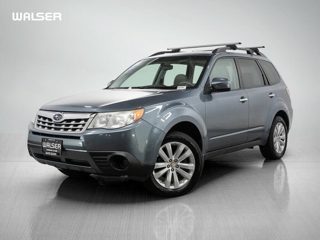 2011 SUBARU Forester