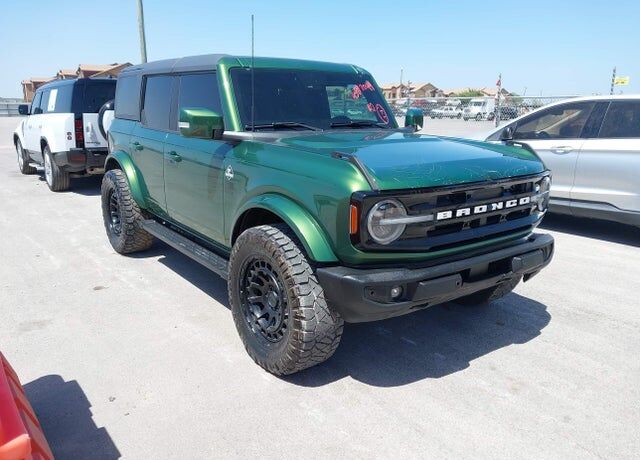 2023 FORD Bronco