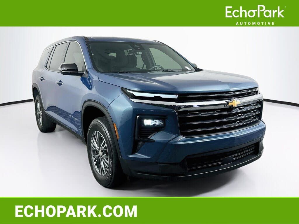 2024 CHEVROLET Traverse
