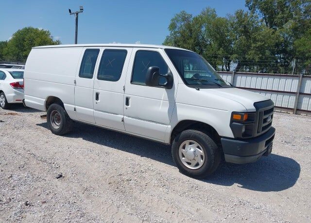 2010 FORD E-250