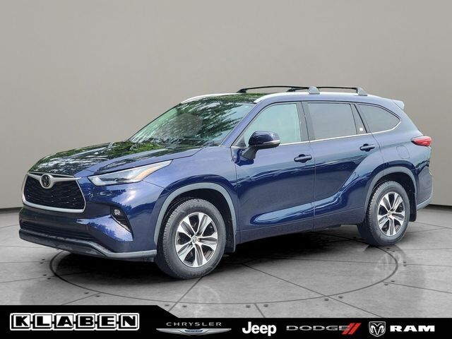 2022 TOYOTA Highlander
