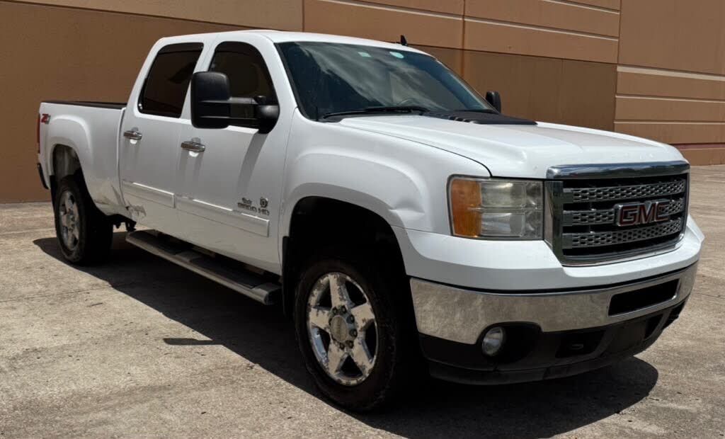 2011 GMC Sierra