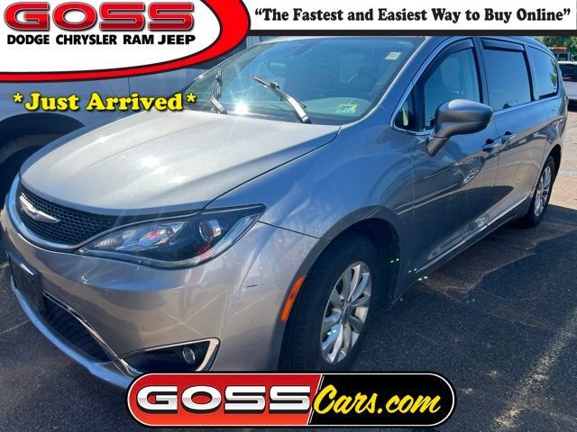 2019 CHRYSLER Pacifica