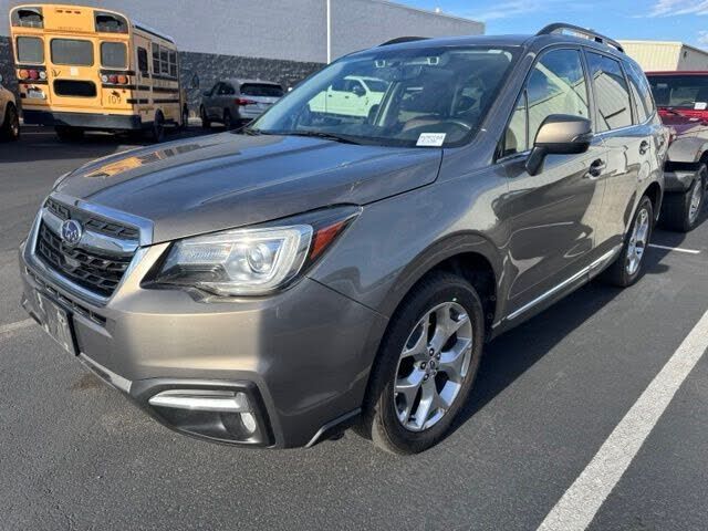 2018 SUBARU Forester