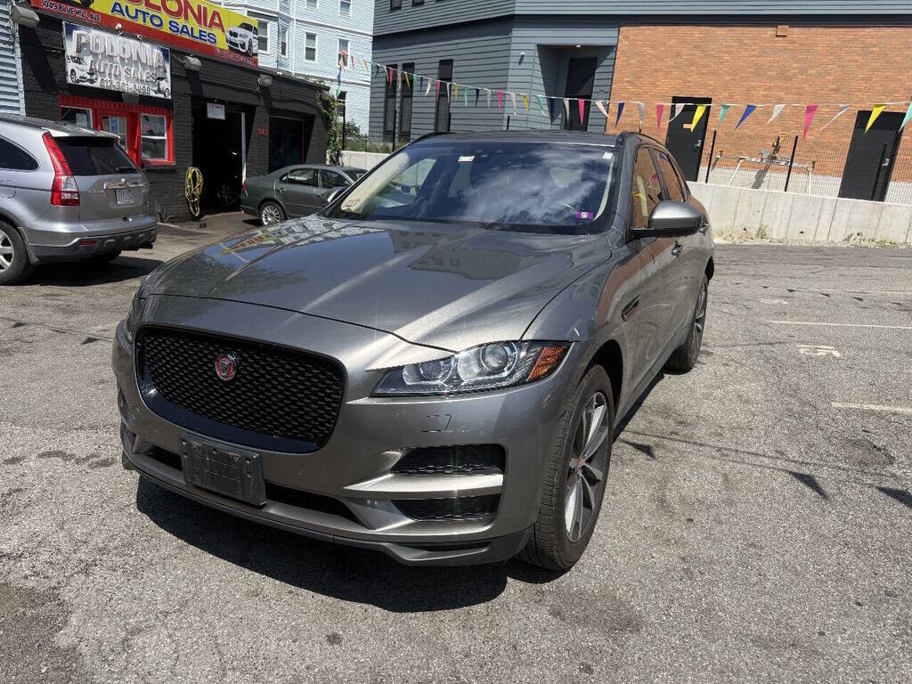 2019 JAGUAR F-Pace