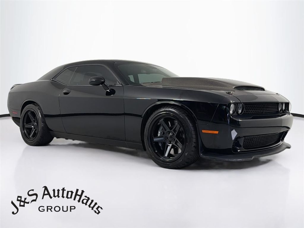 2022 DODGE Challenger