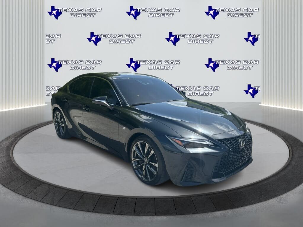 2024 LEXUS IS