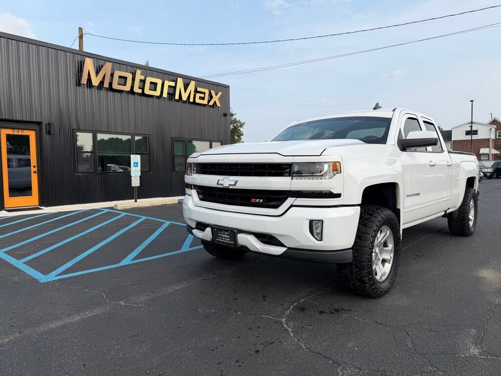 2018 CHEVROLET Silverado