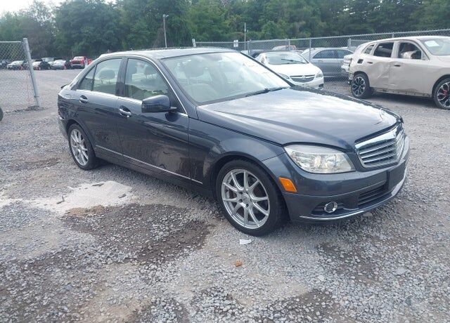 2011 MERCEDES-BENZ C-Class
