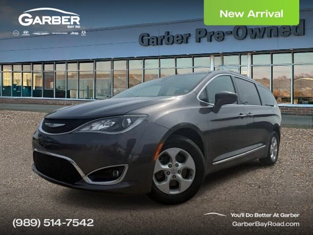 2017 CHRYSLER Pacifica