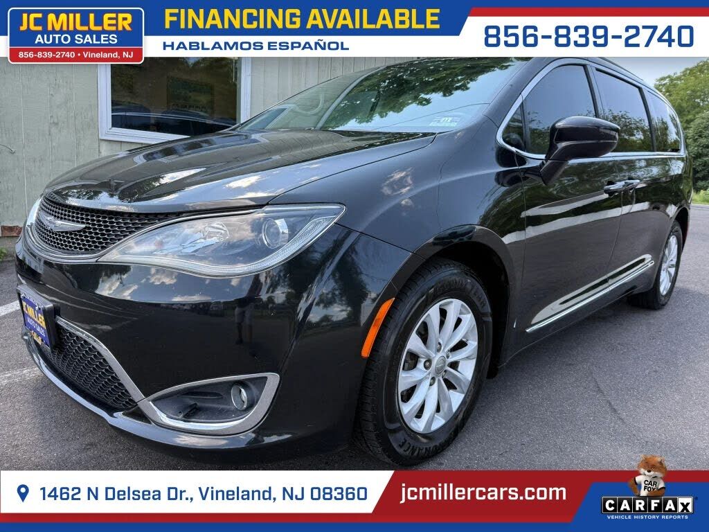 2017 CHRYSLER Pacifica