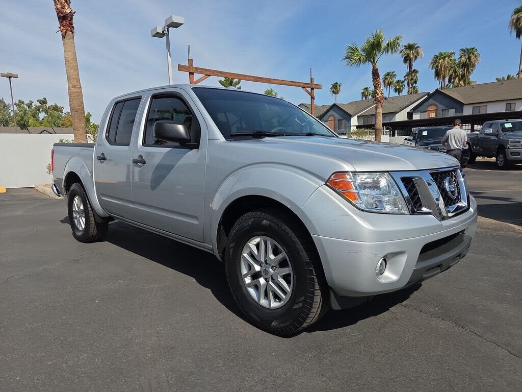 2017 NISSAN Frontier