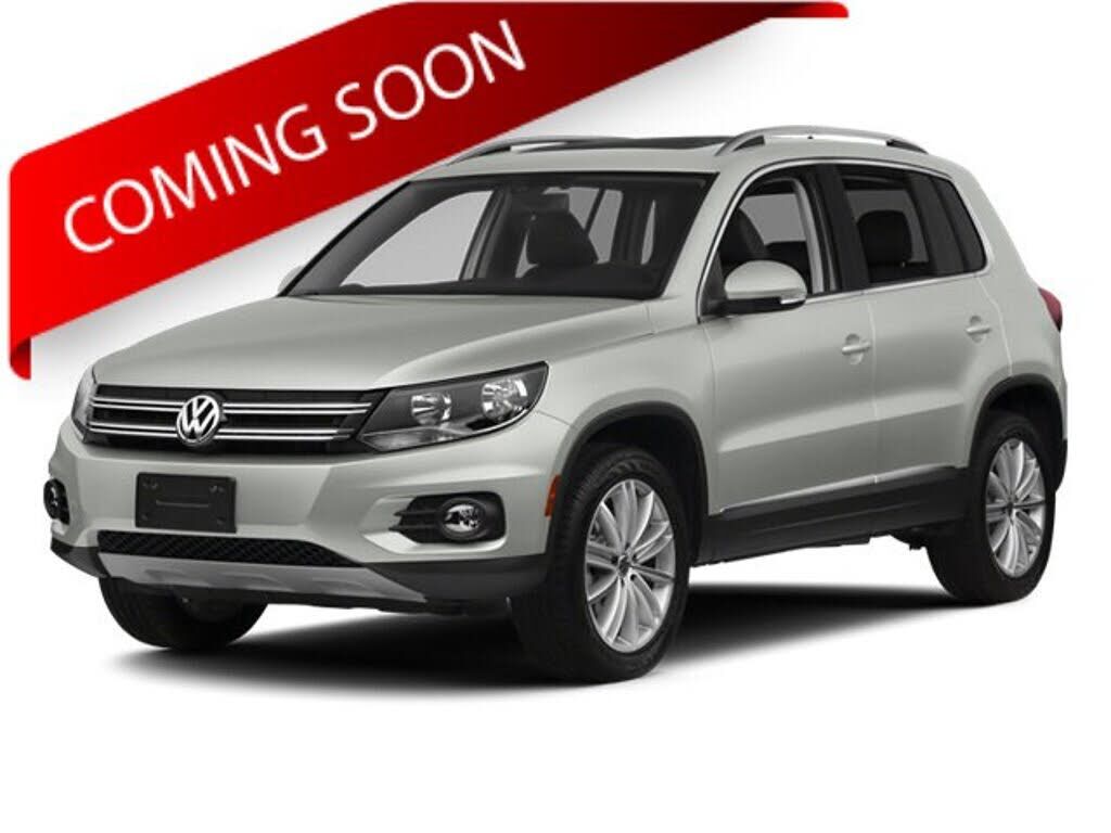 2012 VOLKSWAGEN Tiguan