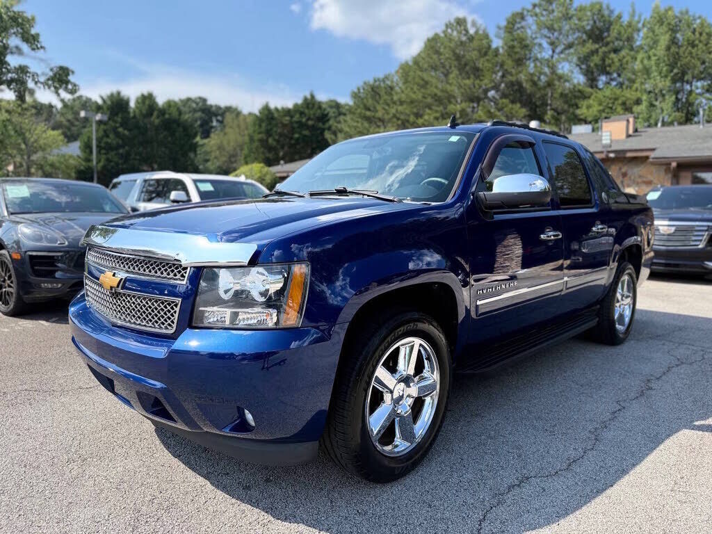 2013 CHEVROLET Avalanche