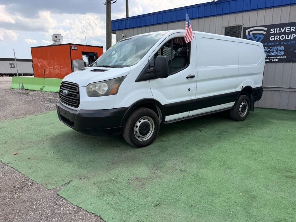 2015 FORD Transit