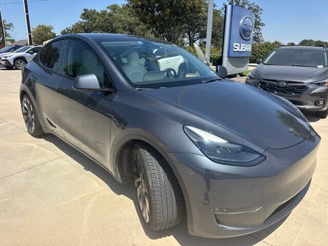 2022 TESLA Model Y