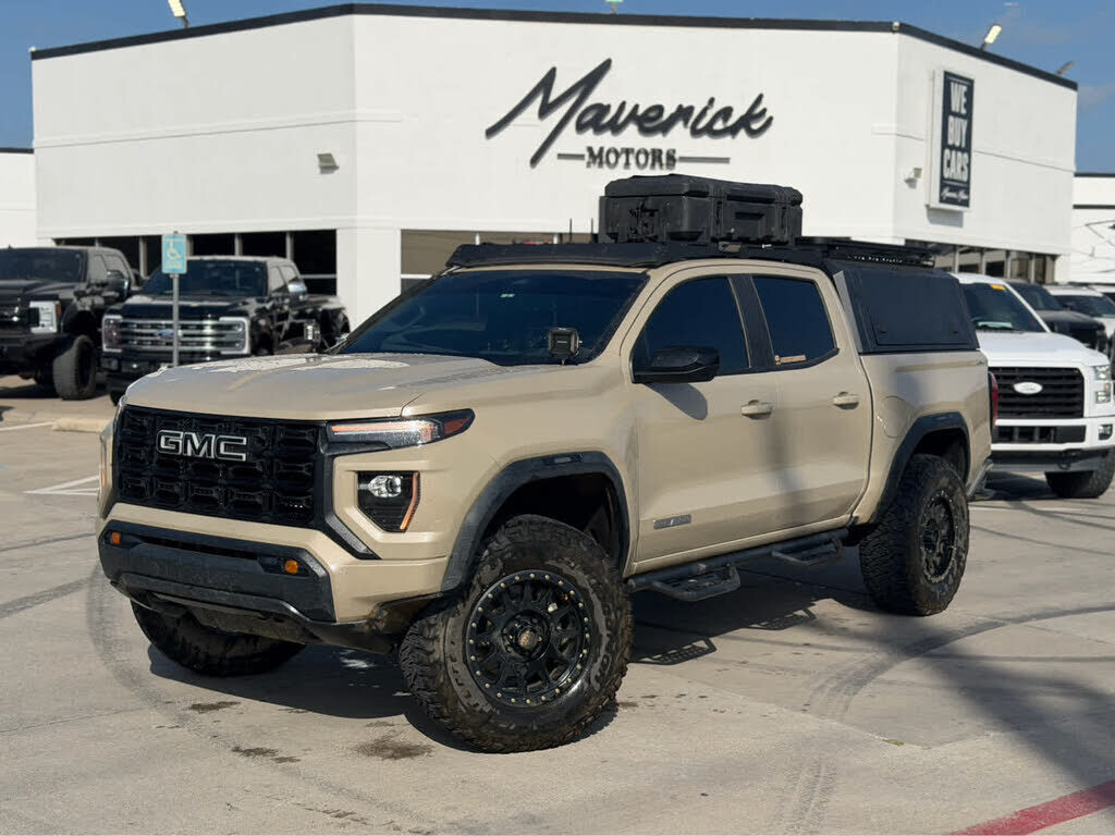 2024 GMC Canyon