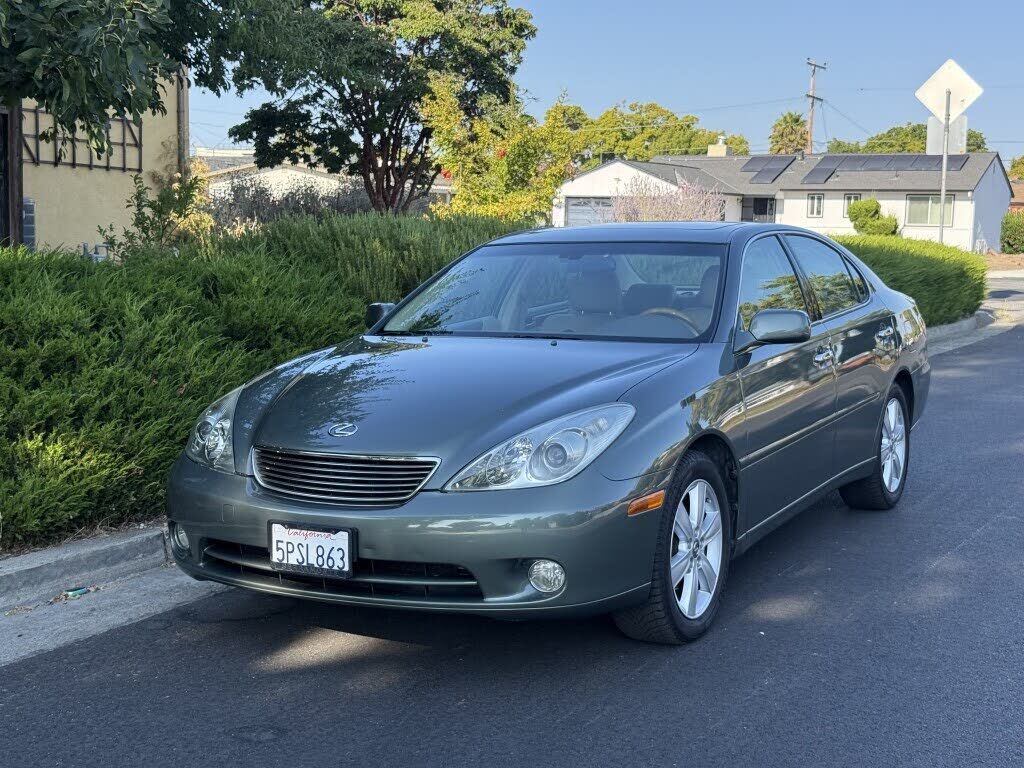 2005 LEXUS ES