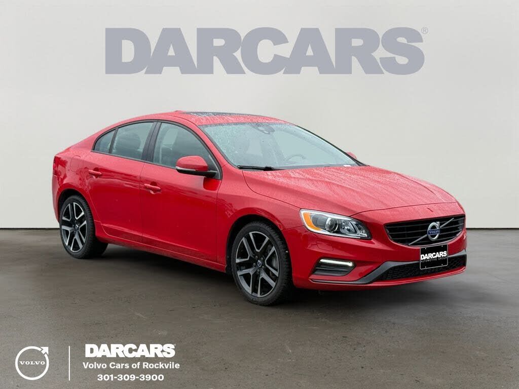 2017 VOLVO S60