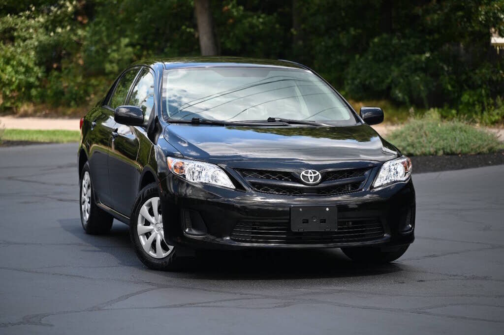2011 TOYOTA Corolla
