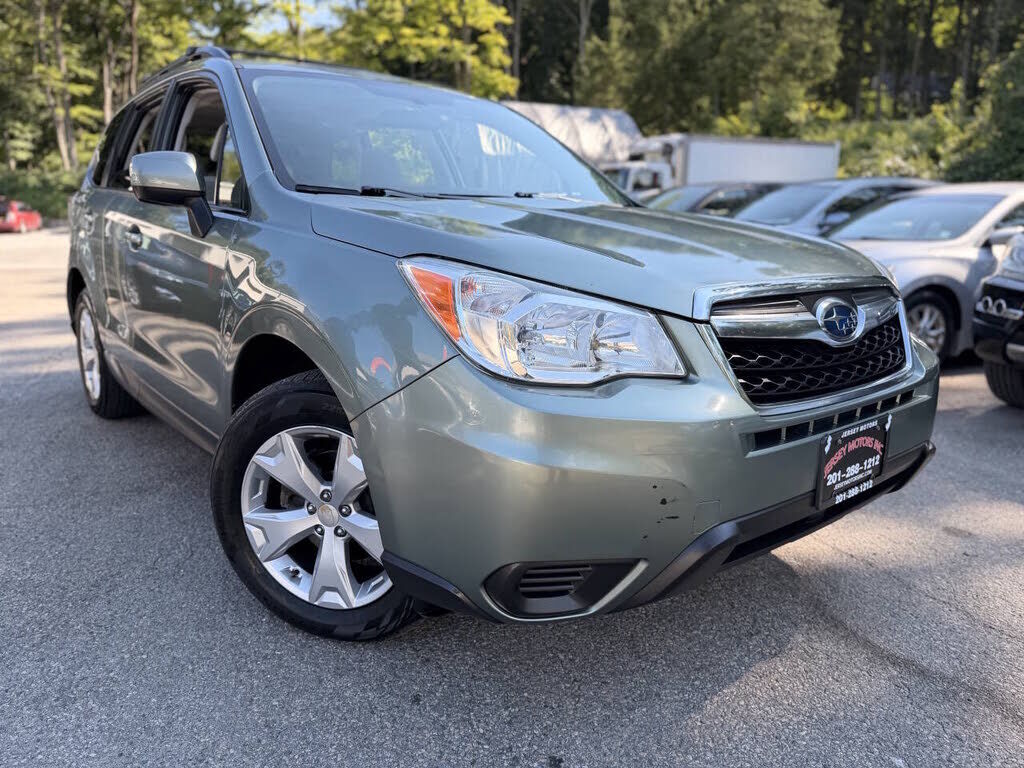 2014 SUBARU Forester