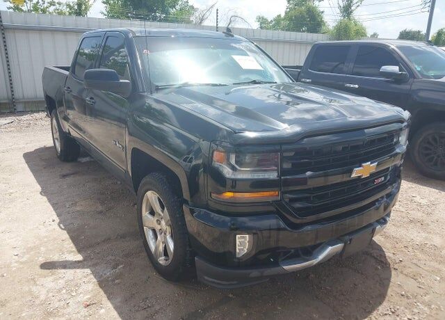 2017 CHEVROLET Silverado